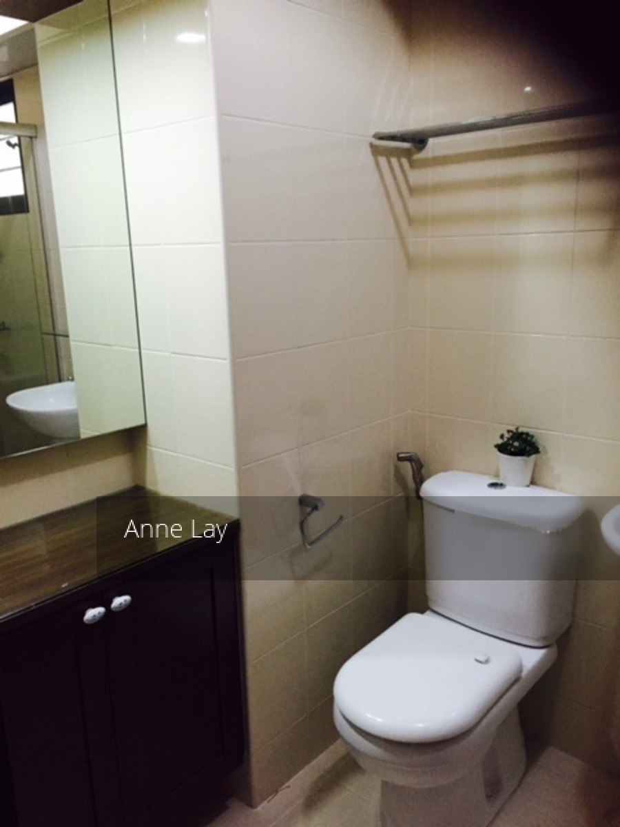 Blk 220B Bedok Central (Bedok), HDB 4 Rooms #136636372